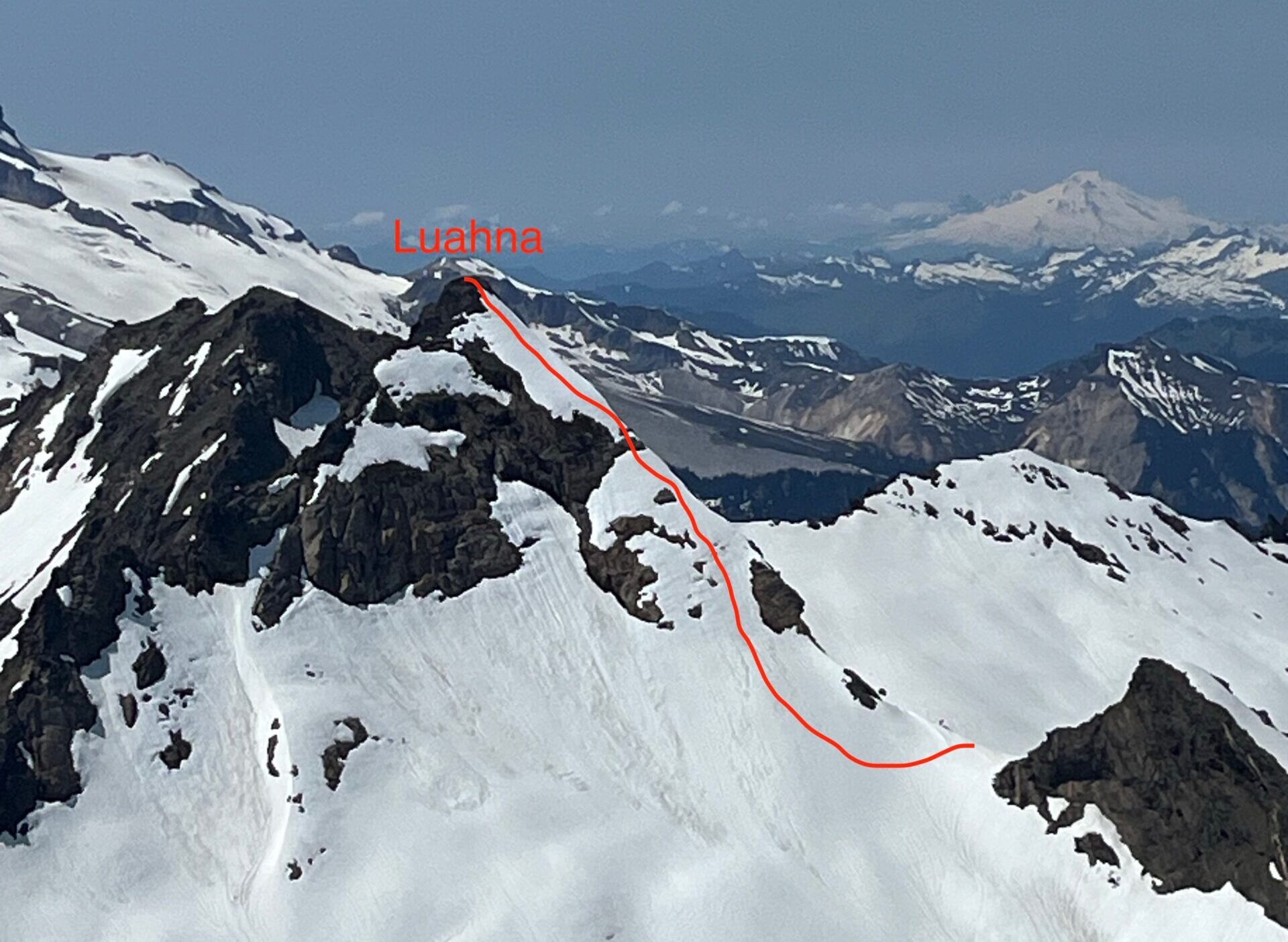 A picture of the south east ridge route up Luahna Peak